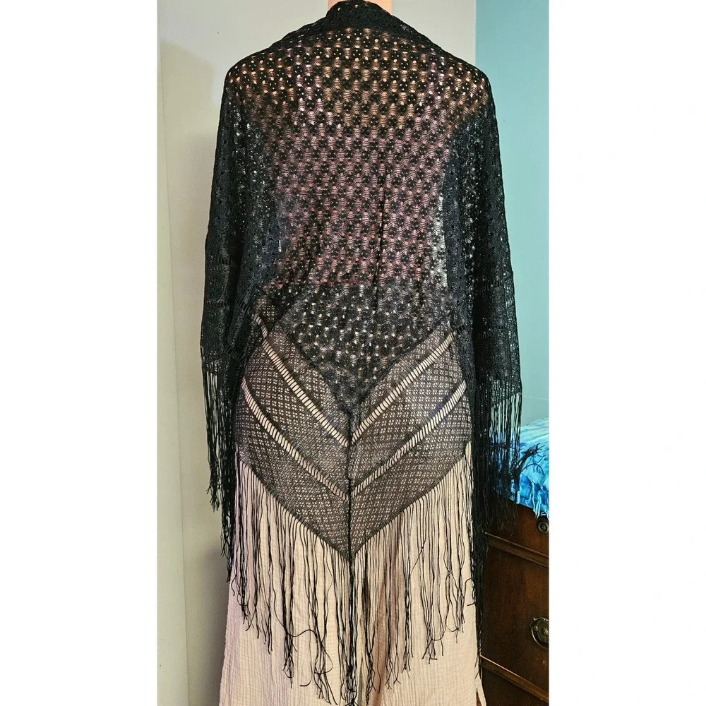 California Things Shawl Women OS Black Vintage Lace Knit Fringe Wrap Boho Japan